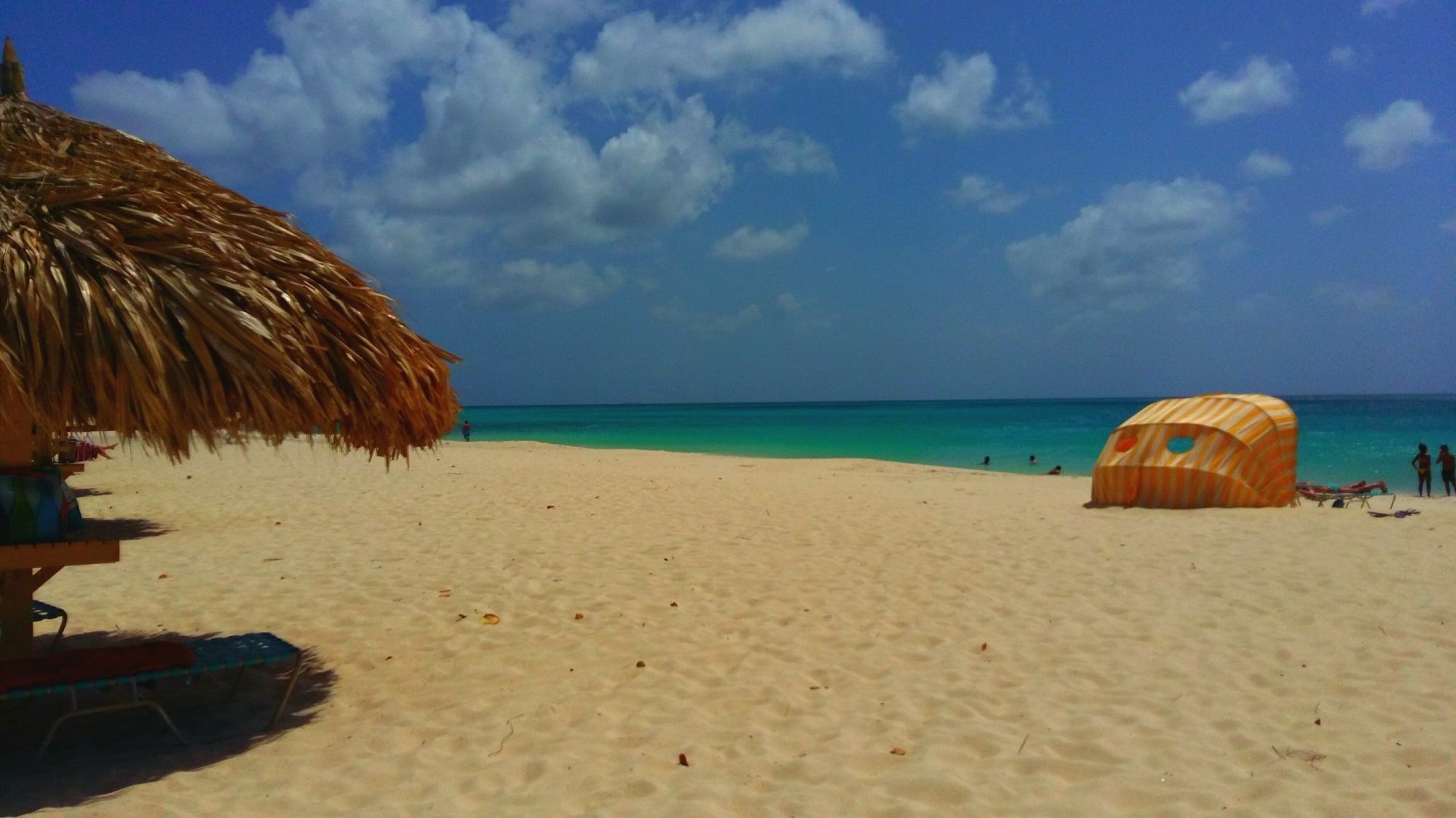 Dorado Eagle Beach Hotel Oranjestad Kültér fotó